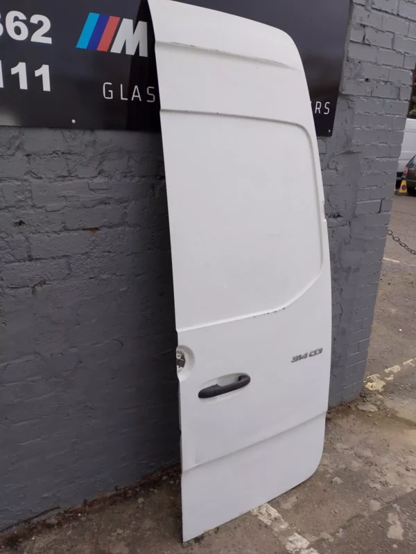 Mercedes Sprinter W907 / W910 2018 Onwards offside rear loading door/ high roof