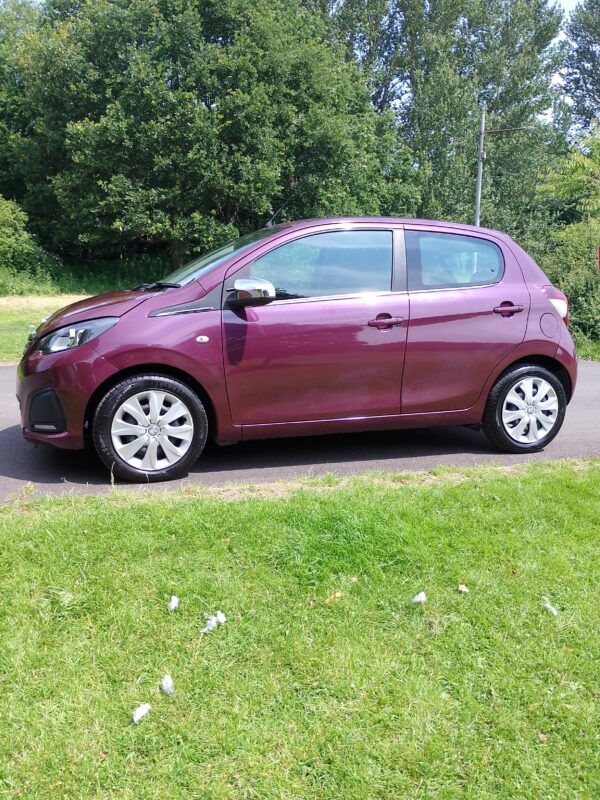 Peugeot 108 Top! 5 Door Hatchback 1.0 VTi 68 EU5 Active in purple - Image 11