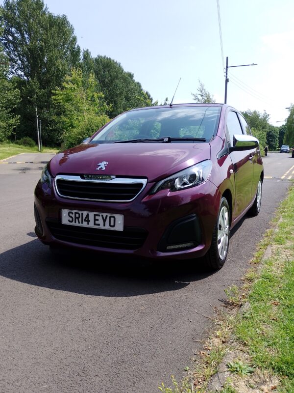 Peugeot 108 Top! 5 Door Hatchback 1.0 VTi 68 EU5 Active in purple - Image 9