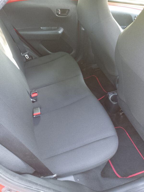 Toyota Aygo x vvt-i 5 door hatchback 2015 in red - Image 18