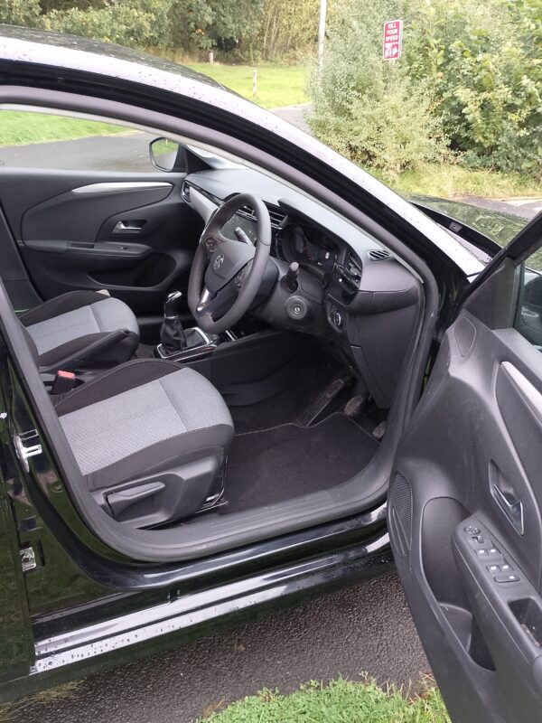 Vauxhall Corsa Design 1.2 5 door hatchback 2023 / Only 9717 miles from new / great condition - Image 13