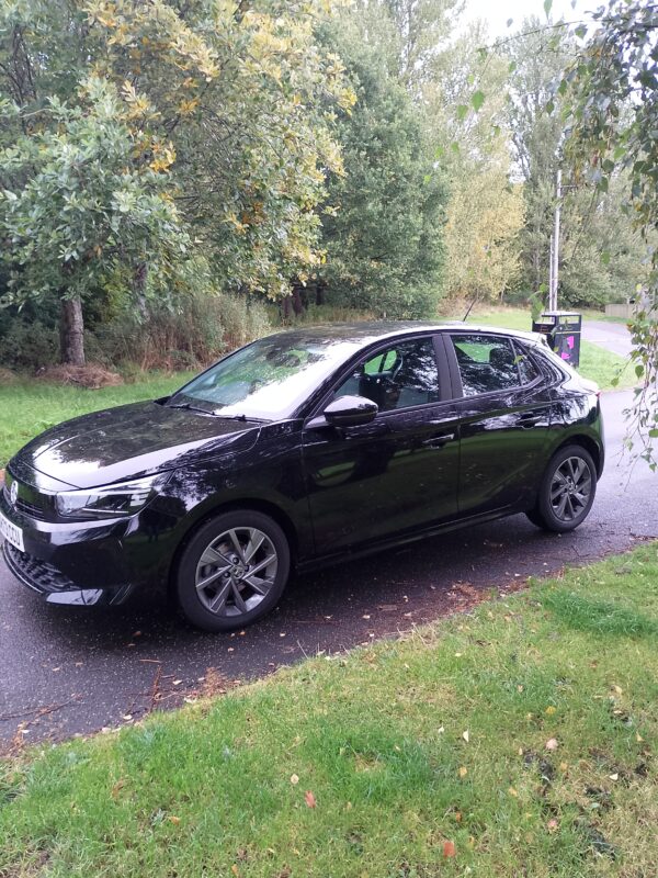 Vauxhall Corsa Design 1.2 5 door hatchback 2023 / Only 9717 miles from new / great condition